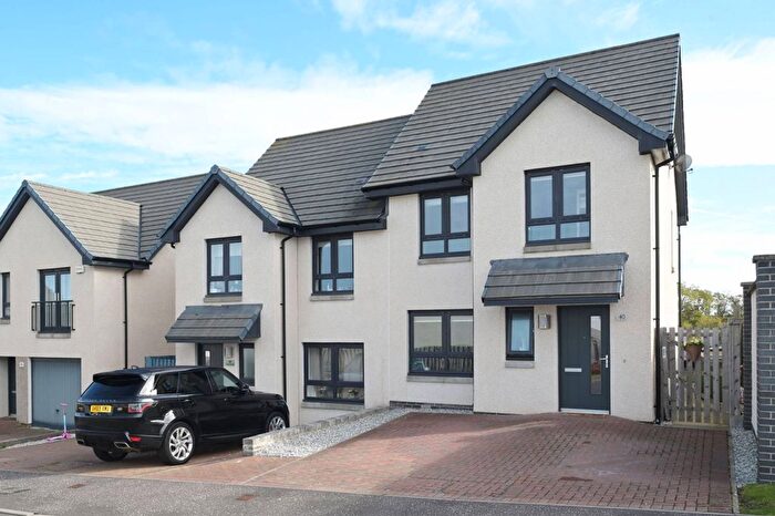 3 Bedroom Semi-detached House For Sale In Kane Wynd, The Wisp, Edinburgh, EH16