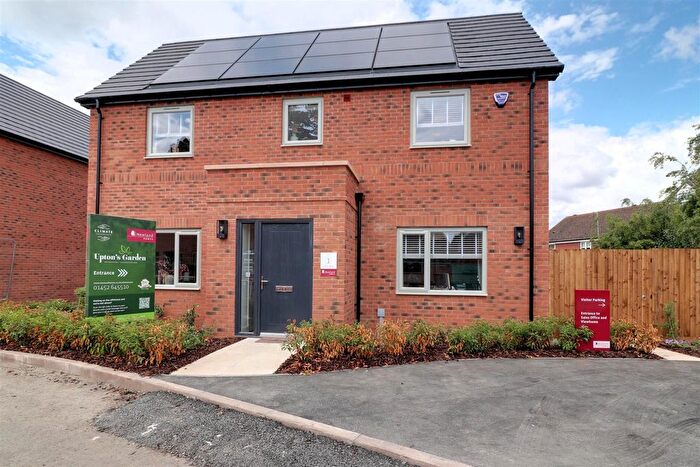 4 Bedroom Detached House For Sale In Upton's Garden, Whitminster, Gloucester, GL2