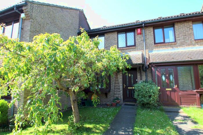 3 Bedroom Terraced House To Rent In Sheldon Close, Anerley, London, SE20