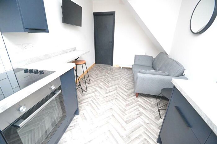 1 Bedroom Flat To Rent In Denman Street, Nottingham, NG7