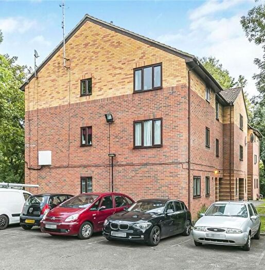 1 Bedroom Maisonette For Sale In Glyn Avenue, New Barnet, EN4