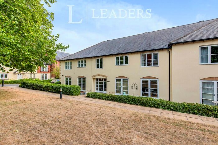 2 Bedroom Flat To Rent In Leamington Spa, Warwickshire, CV32