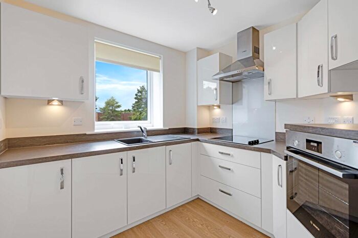 2 Bedroom Retirement Property To Rent In Lowry Way, Swindon, Wiltshire, SN3