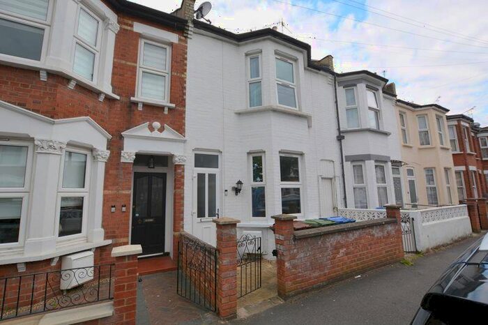 4 Bedroom Terraced House To Rent In St. Kildas Road, Central Harrow, HA1