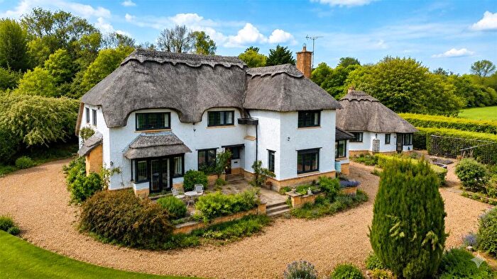 4 Bedroom Detached House For Sale In Hardwater Road, Great Doddington, Wellingborough, NN29