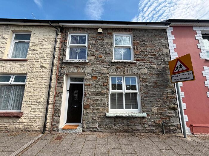 2 Bedroom Property For Sale In Partridge Road, Tonypandy, CF40