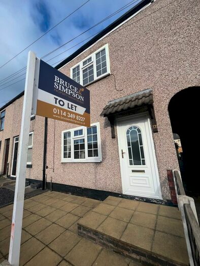 2 Bedroom Terraced House To Rent In Meakin Street, Chesterfield, S41