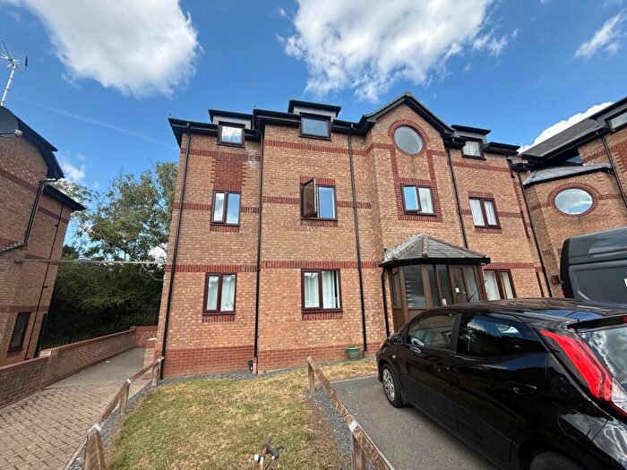 2 Bedroom Flat To Rent In Barnes Court, Whitley Mead, Stoke Gifford, Bristol, BS34