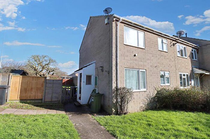 1 Bedroom End Of Terrace House To Rent In Bryant Gardens, Clevedon, BS21