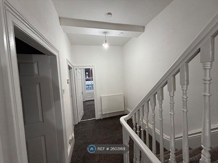 2 Bedroom Maisonette To Rent In Dean Road, South Shields, NE33
