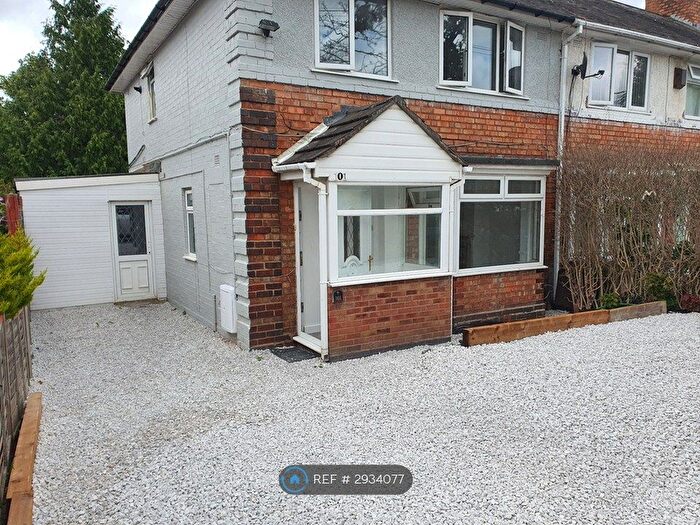 3 Bedroom Semi-detached House To Rent In Oakhurst Road, Birmingham, B27