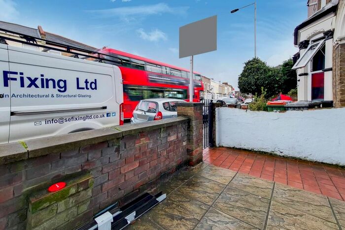 4 Bedroom Property To Rent In Dames Road, Forest Gate, London, E7