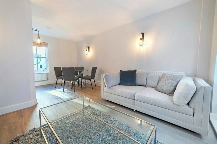 2 Bedroom Flat To Rent In Sandland Street, London, WC1R