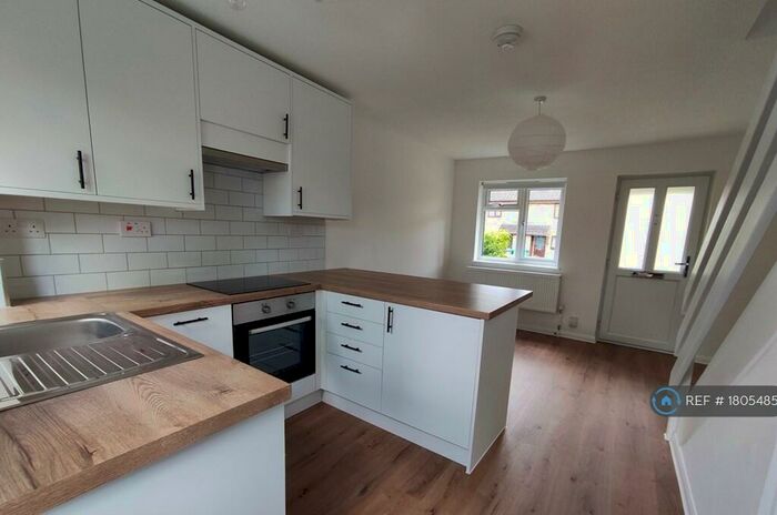 1 Bedroom Terraced House To Rent In Beaumont Grove, Aldershot, GU11