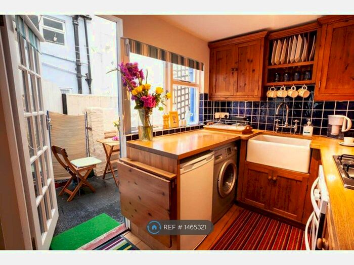 1 Bedroom Terraced House To Rent In Kensington Street, Brighton, BN1
