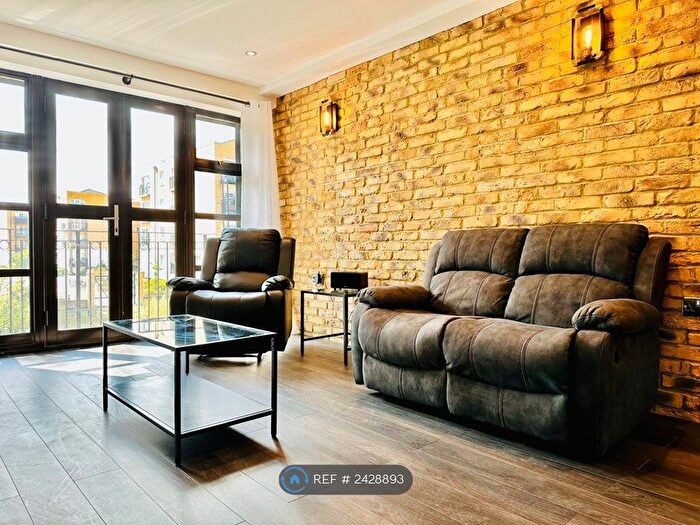 2 Bedroom Flat To Rent In Copperfield Road, London, E3