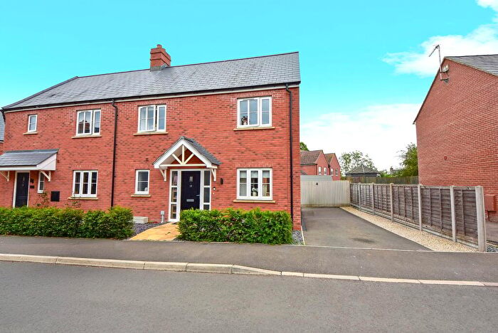 2 Bedroom Semi Detached House For Sale In Oak Farm Drive, Milcombe, Banbury, OX15