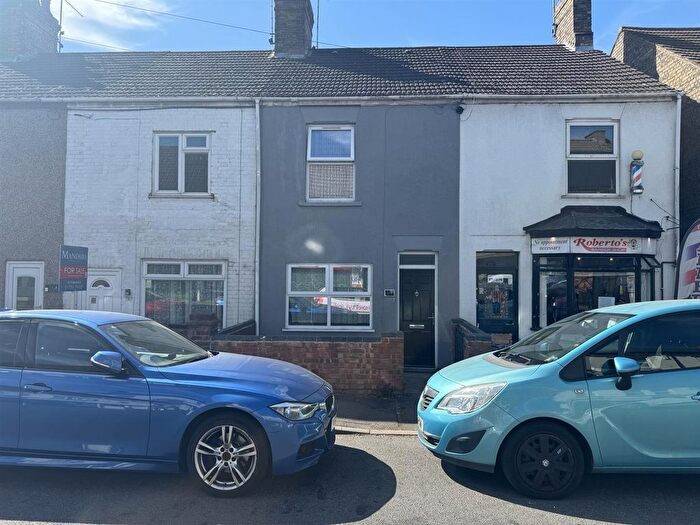 3 Bedroom Terraced House To Rent In High Street, Peterborough, PE2