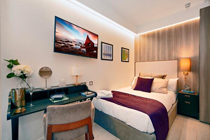 Studio To Rent In Finchley Road, London, NW3