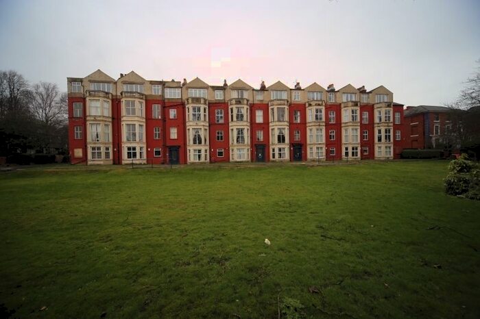 4 Bedroom Flat To Rent In Montpelier Terrace, Woodhouse, Leeds, LS6