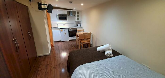 Studio To Rent In Cranhurst Road, London, NW2