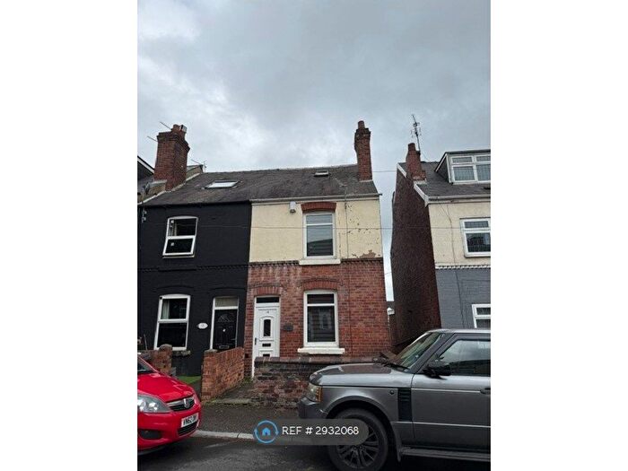 3 Bedroom Terraced House To Rent In Princess Road, Barnsley, S63
