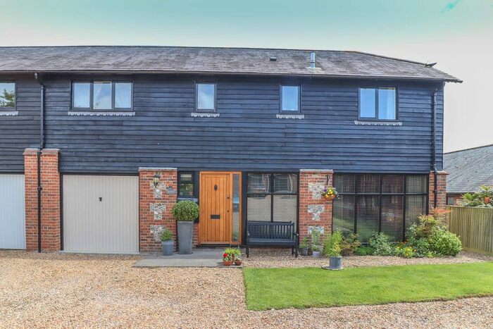 4 Bedroom Semi-Detached House For Sale In Grateley, Andover, Hampshire, SP11
