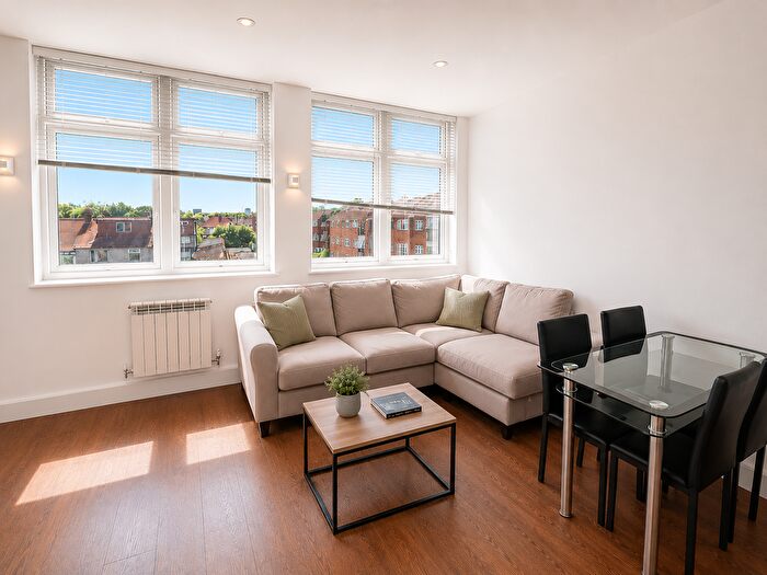 2 Bedroom Flat To Rent In London Road, North Cheam, SM3