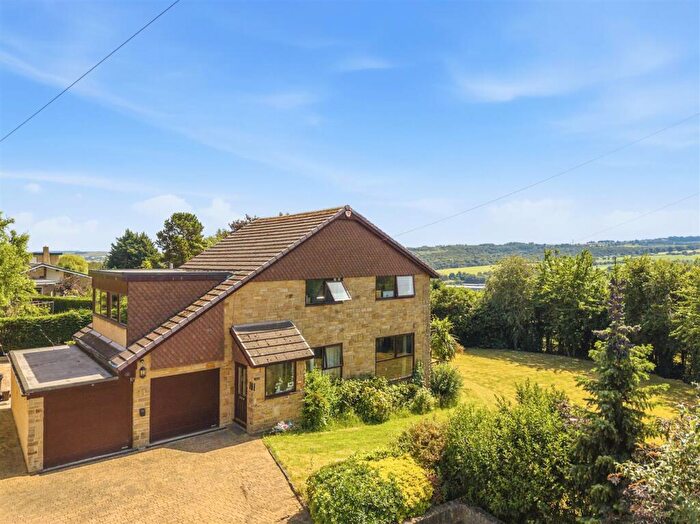 4 Bedroom Detached House For Sale In Vine Close, Clifton, Brighouse, HD6