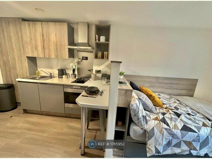 Studio To Rent In Albany Road, Coventry, CV5