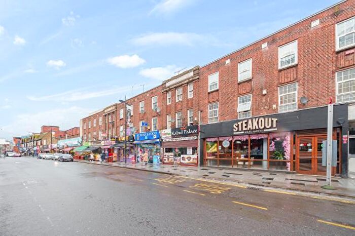 1 Bedroom Flat To Rent In High Street, Slough, SL1