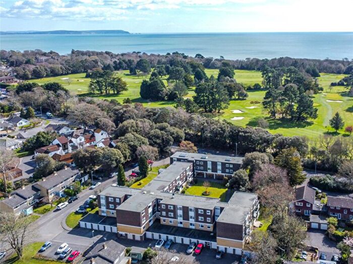 3 Bedroom Apartment For Sale In St. Georges Close, Highcliffe, Dorset, BH23