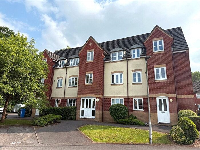 2 Bedroom Flat To Rent In Hitherhooks Hill, Temple Park, Binfield, Berkshire, RG42