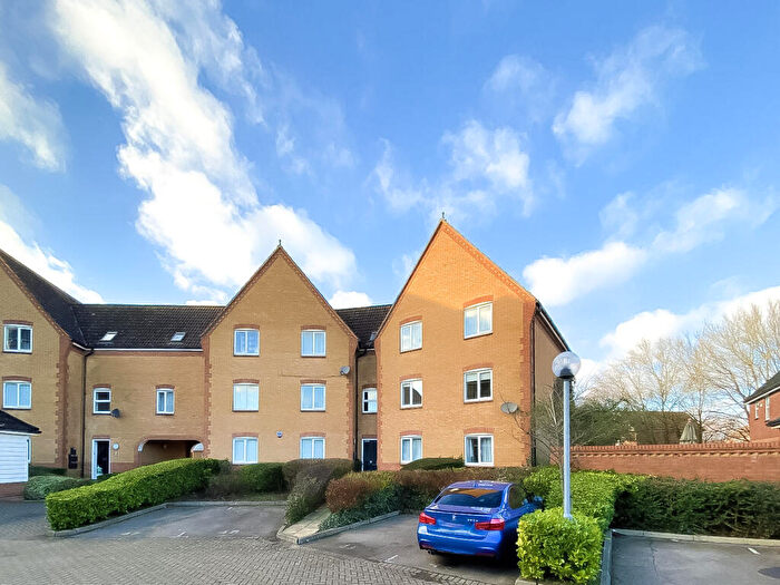 2 Bedroom Apartment To Rent In Chelsea Gardens, Church Langley, Harlow, Essex, CM17