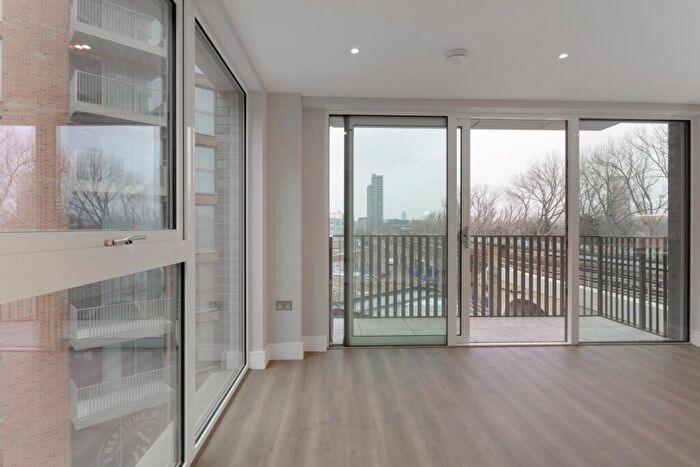 2 Bedroom Apartment To Rent In Moluccas Point, Deptford, SE8