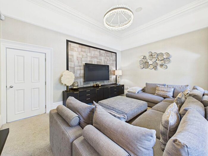 5 Bedroom Detached House For Sale In Oskelbrook House, Fulwood Park, Liverpool., L17