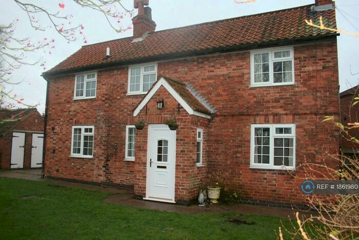 2 Bedroom Detached House To Rent In High Street, East Markham, Newark, NG22