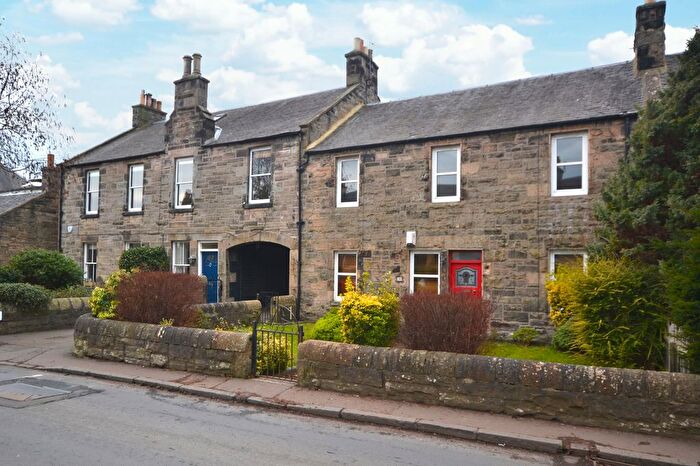 3 Bedroom Flat To Rent In Manse Road, Corstorphine, Edinburgh, EH12