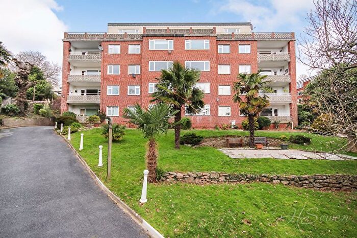 2 Bedroom Flat To Rent In Old Torwood Road, Torquay, TQ1