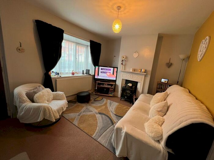 2 Bedroom Terraced House To Rent In Grafton Street, Coventry, CV1