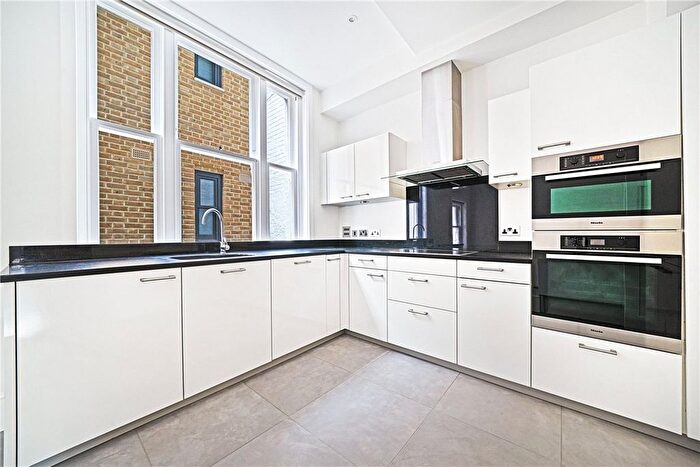 2 Bedroom Flat To Rent In Montagu Street, Marylebone, London, W1H