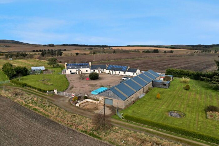 6 Bedroom Smallholding For Sale In Bankhead Farm, Boyndie, Banff, AB45