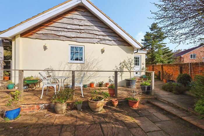 3 Bedroom Detached Bungalow For Sale In Kilnwood Lane, South Chailey, Lewes, BN8