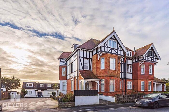 1 Bedroom Apartment To Rent In Corolanty, Boscombe Spa Road, Bournemouth, BH5