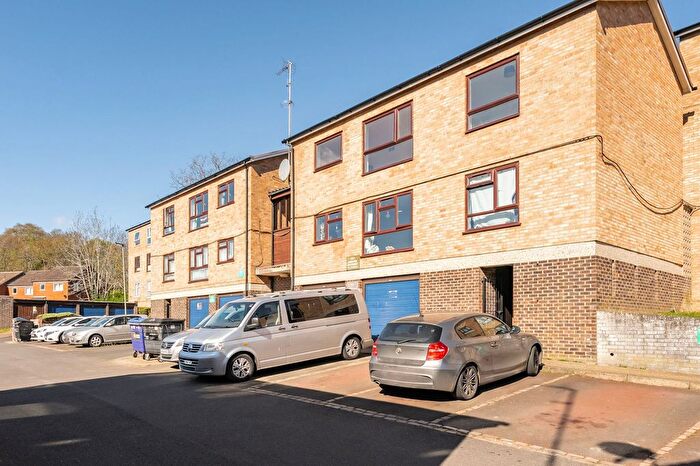 2 Bedroom Flat For Sale In Webdell Court, Norwich, NR1