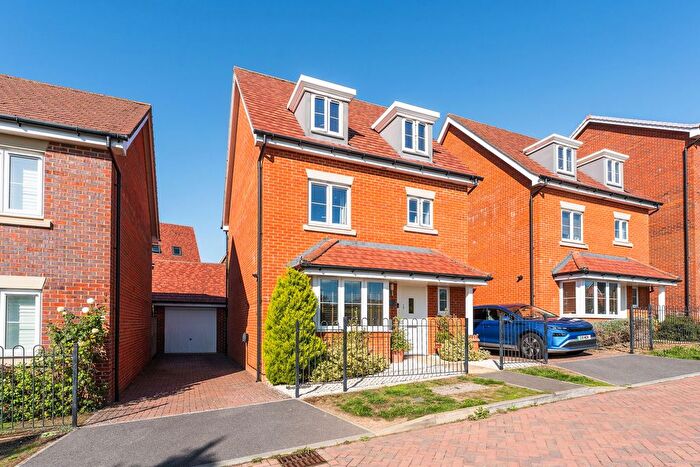 4 Bedroom Detached House For Sale In Pritchard Way, Amesbury, Salisbury, SP4