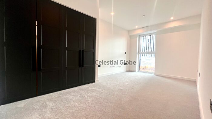 2 Bedroom Apartment To Rent In Tryon House, Brook Street, Kingston Upon Thames, KT1