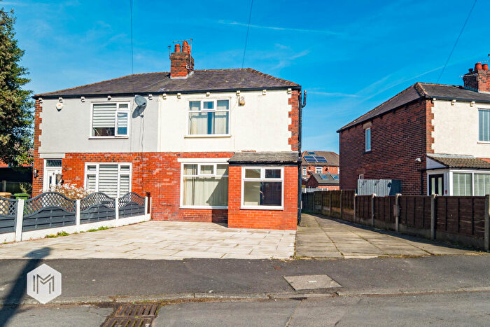 3 Bedroom Semi Detached House For Sale In Scorton Avenue, Bolton, Greater Manchester, Gb, BL2