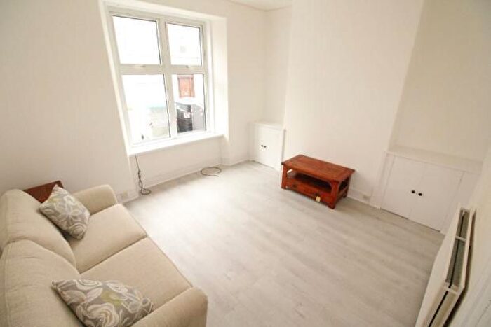 1 Bedroom Flat To Rent In Wallfield Place, Aberdeen, AB25