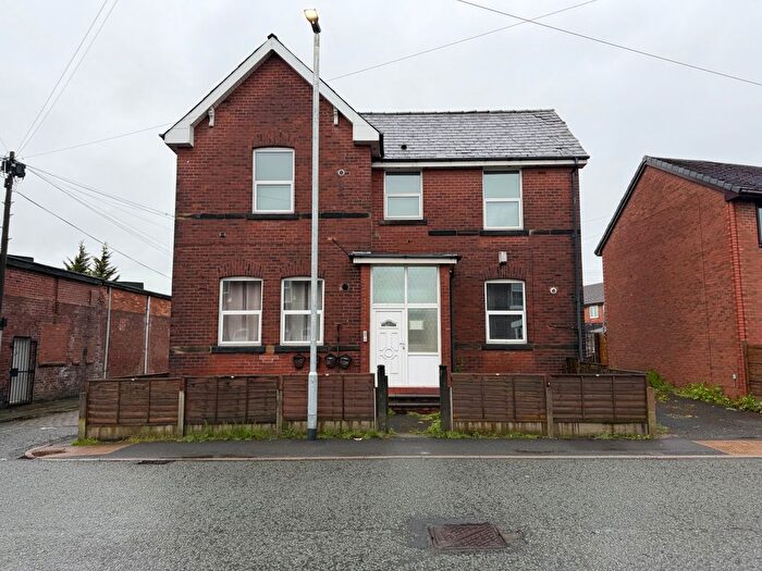 Studio To Rent In Harvey Street, Bury, BL8